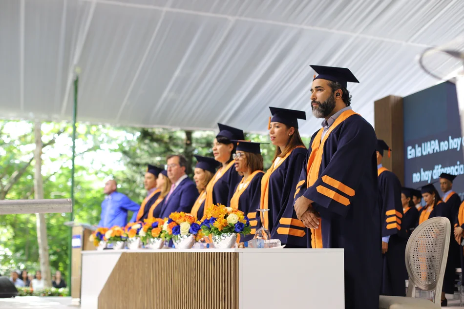 Discurso de la rectora Mirian Acosta en la Graduacion 66 de la UAPA1