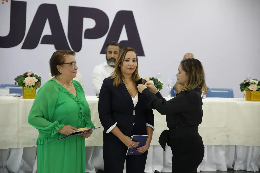 Alejandra Hernandez Acosta la nueva Rectora de la UAPA